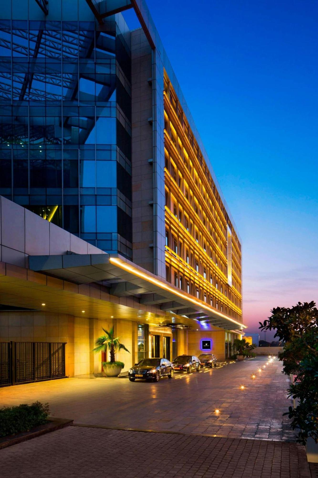 Jw Marriott Hotel New Delhi Aerocity Luaran gambar The Park, New Delhi